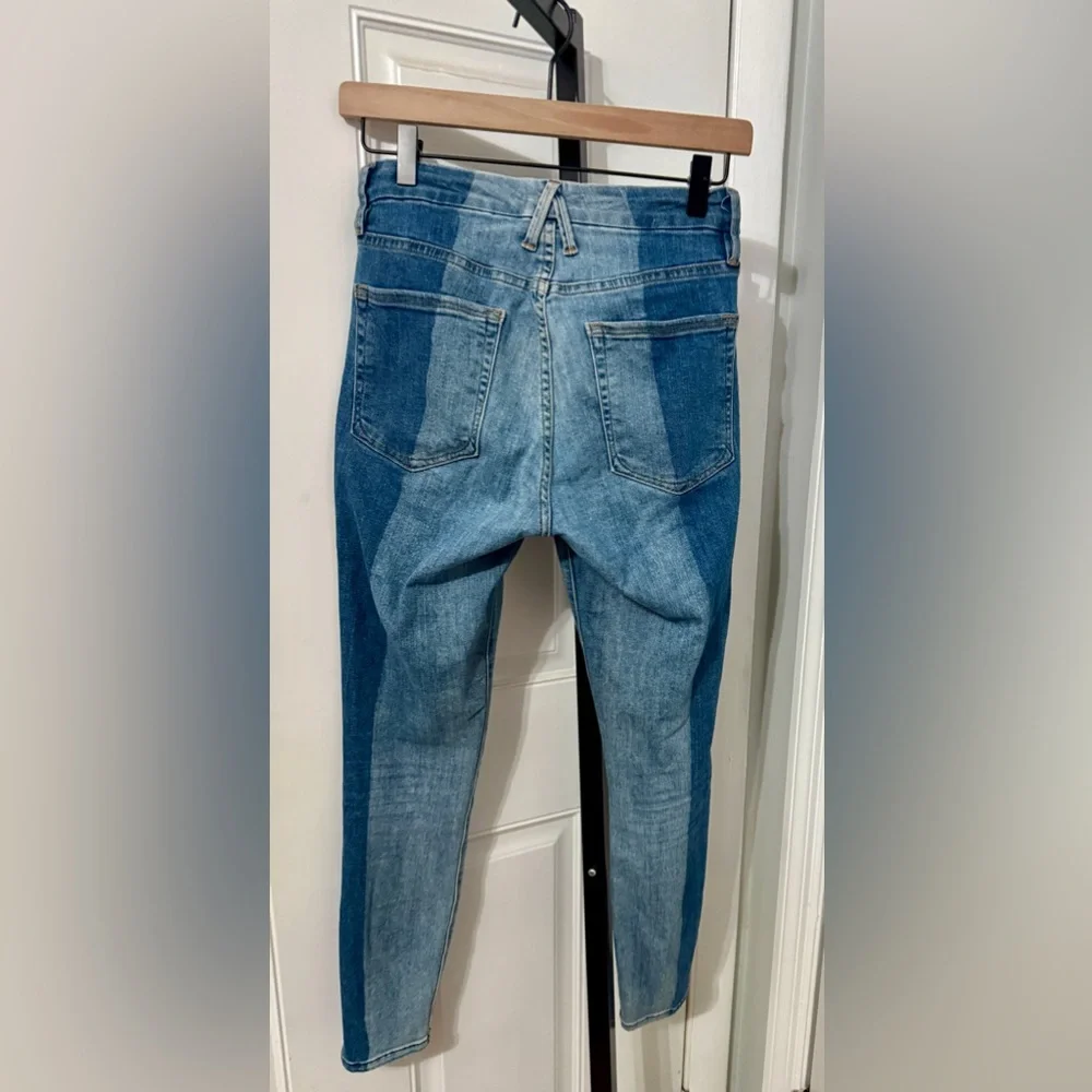 Good American Good Legs Crop Two-Tone‎ Blue Jeans